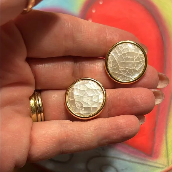 Adina Eden Gold Plated Round Push Back Earrings With “Cracked” White Stones NEW - Picture 2 of 3